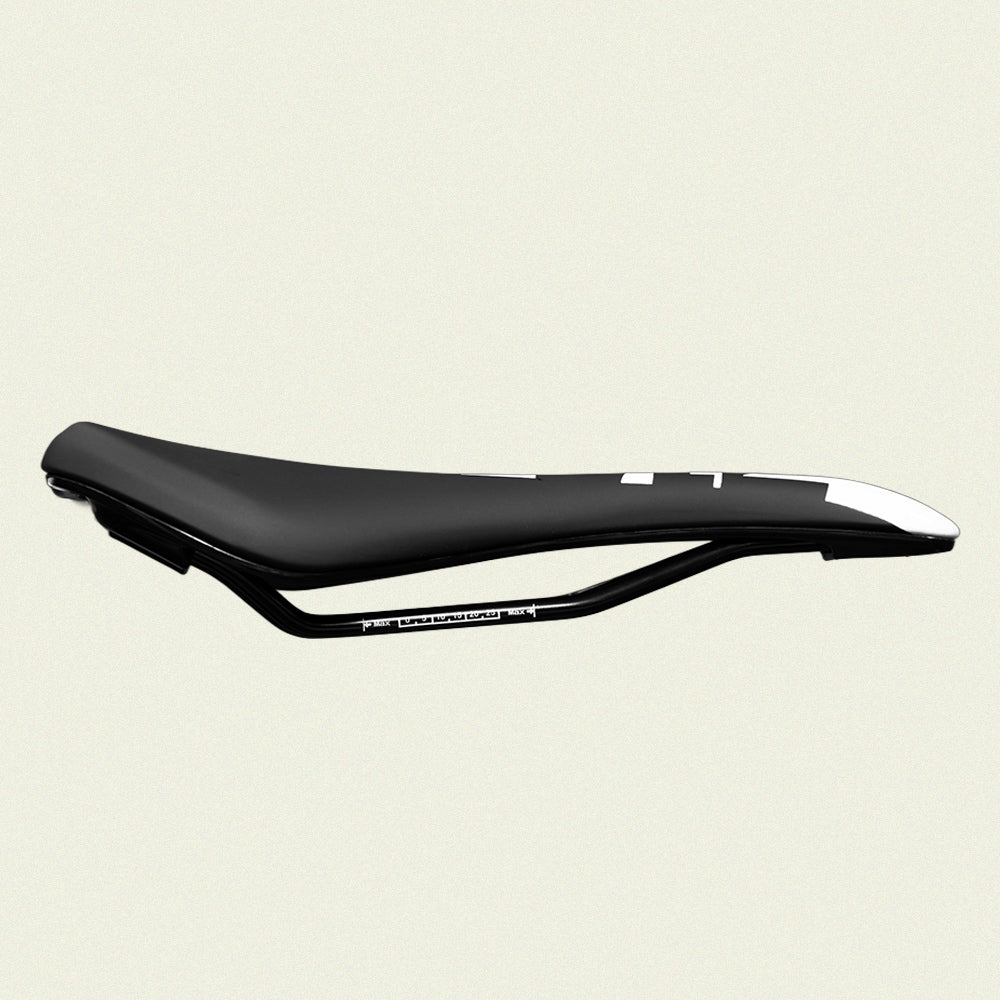 Sillin 715 Racing Line White
