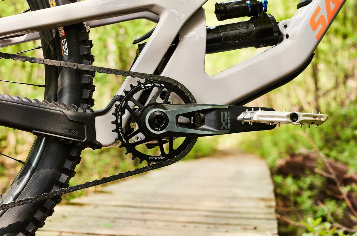 Corona Wolf Tooth Round T-Type Black