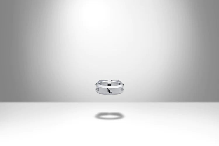 Collerin Title Cromado