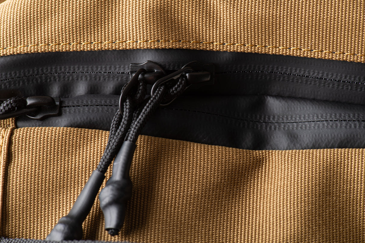 Mochila Traveler Mustard Yellow