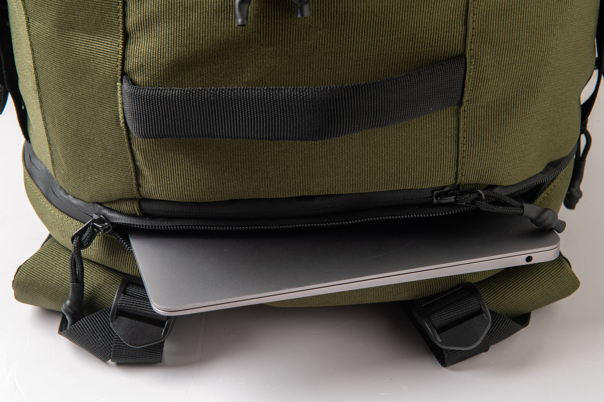 Mochila Traveler Dark Forest