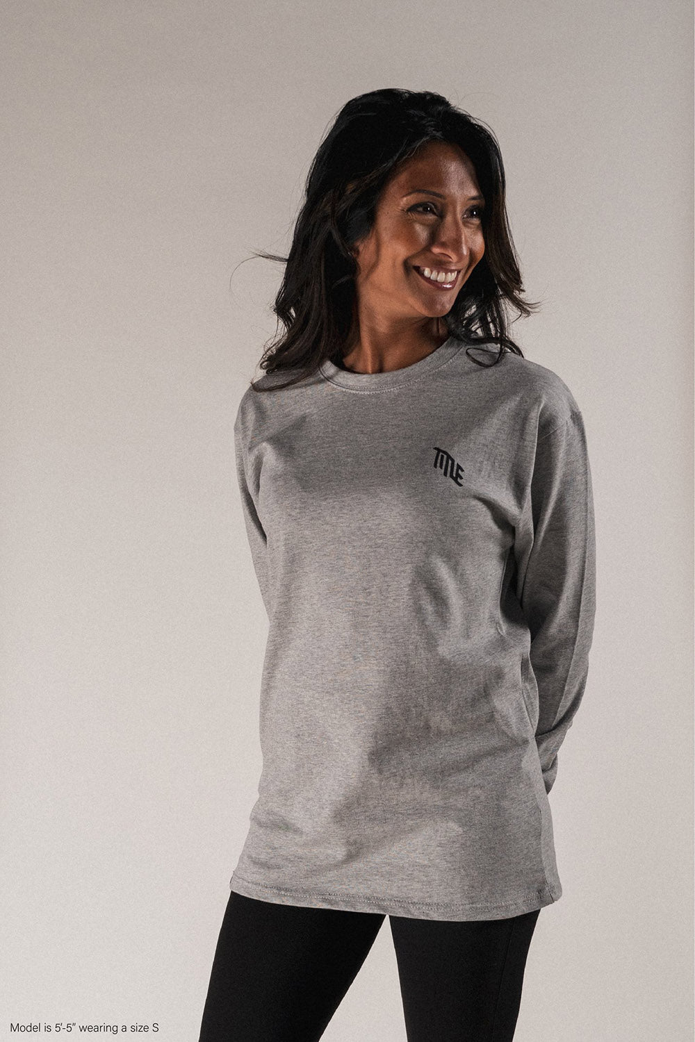 Polera Manga Larga Title - Gris