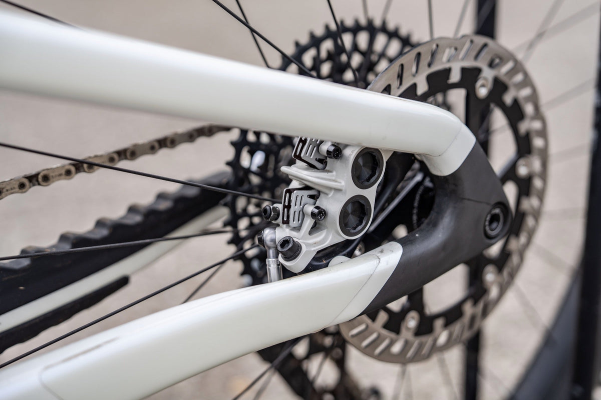Set De Frenos: New Magura Race Pro (Delantero + Trasero)