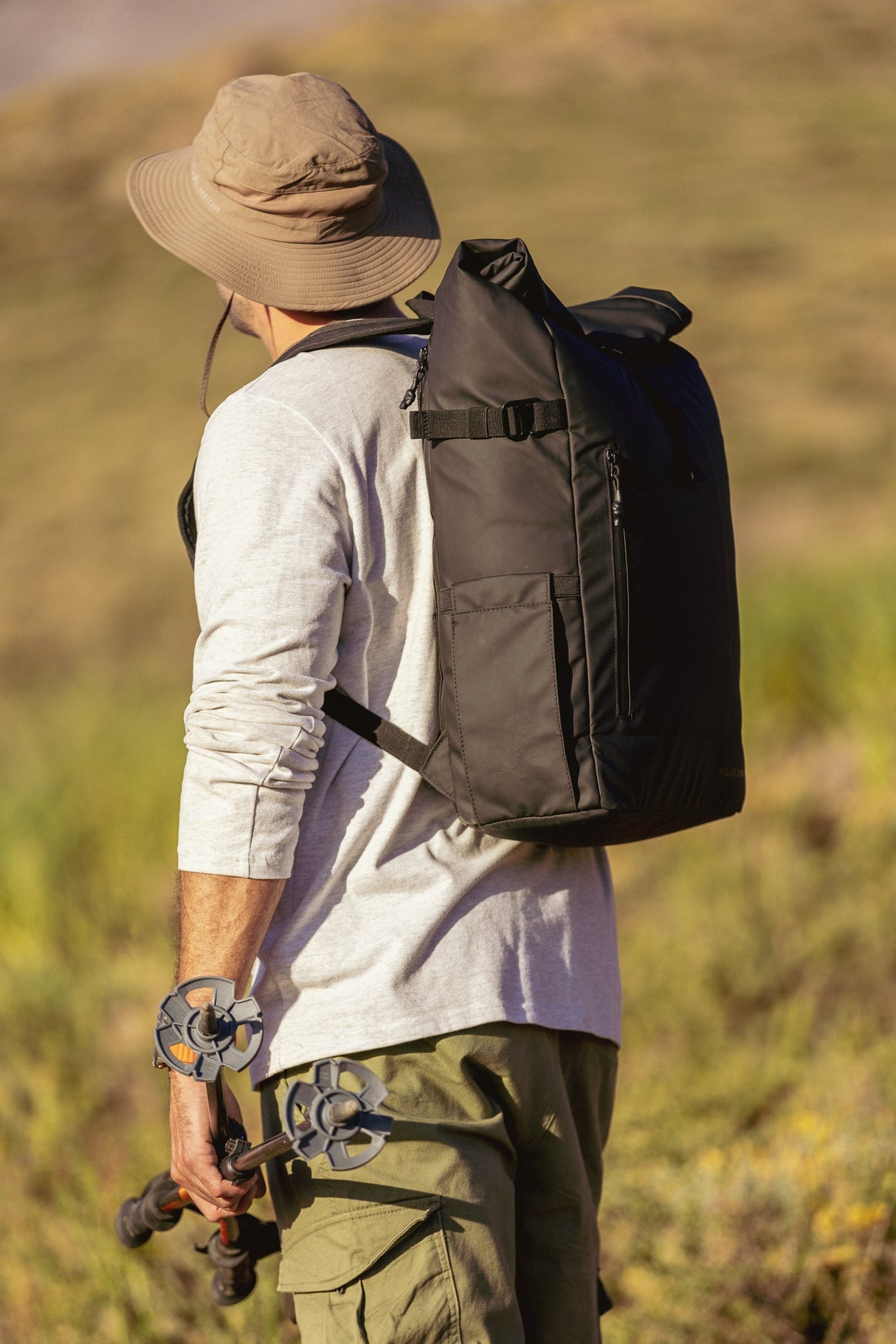 Mochila Roll On Top Carbon Black