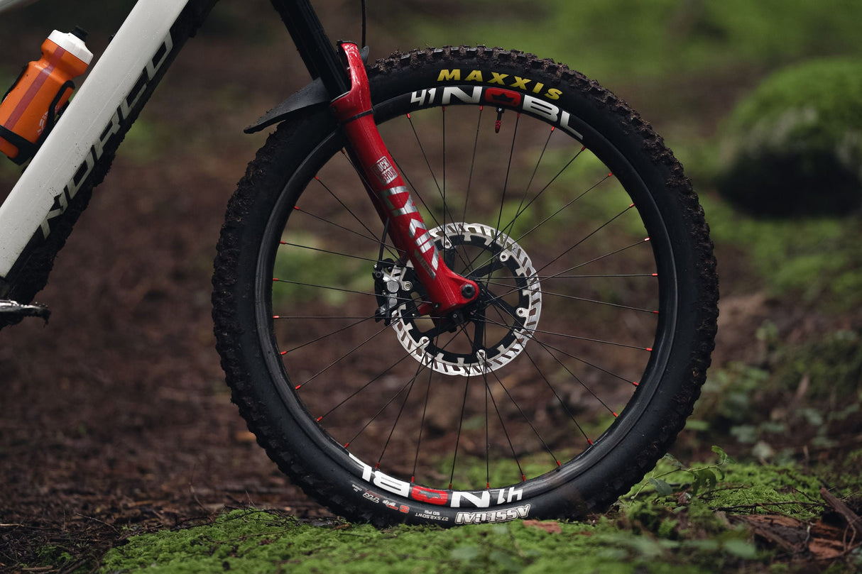 Set Llantas Carbono Nobl Tr41 (F+R) 32H