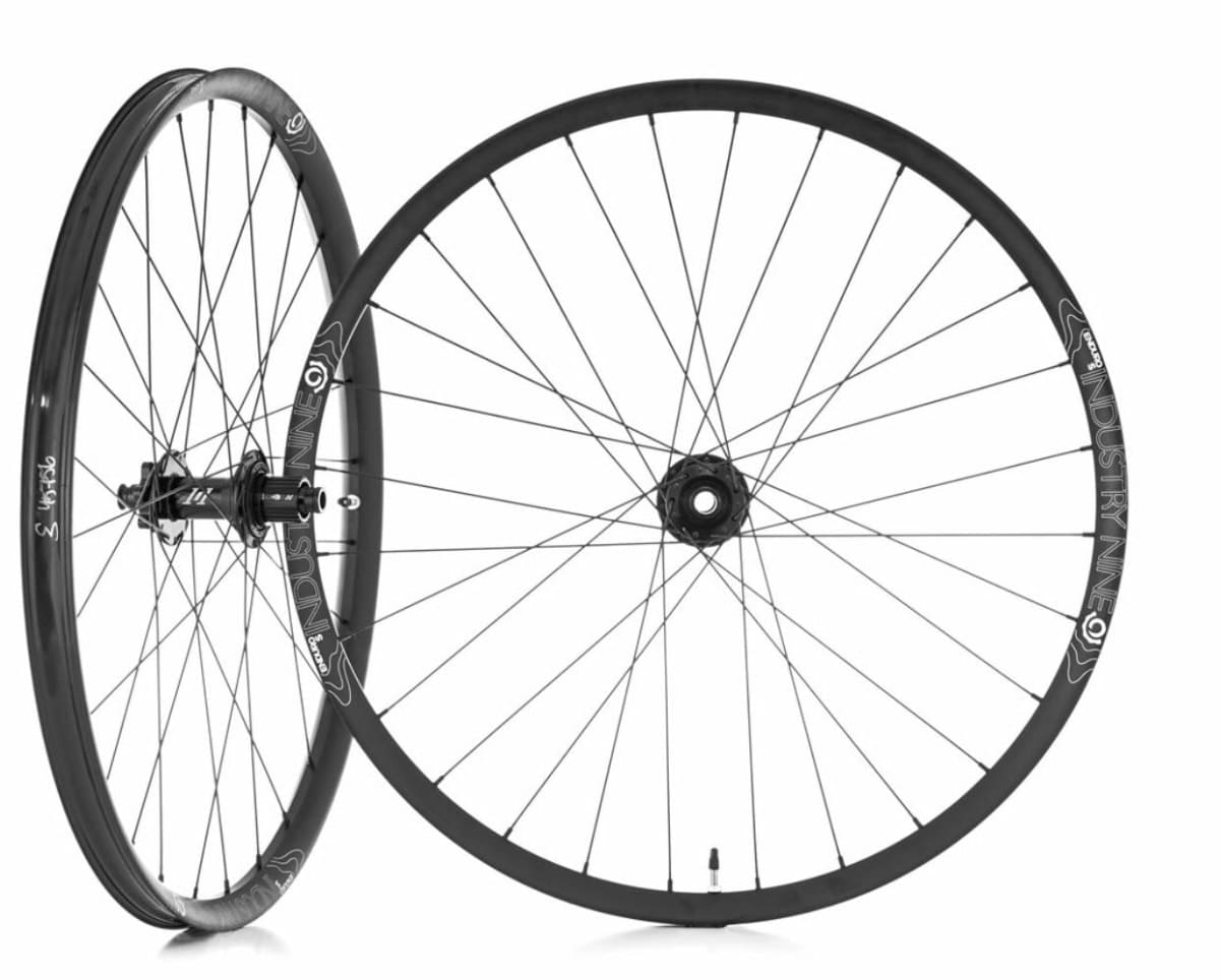 Set Ruedas Industry Nine 27.5" 101 Enduro 15X110 - 12X148