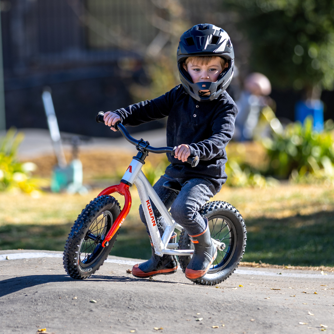 Bicicleta Niño First Ride 12 - White/Orange