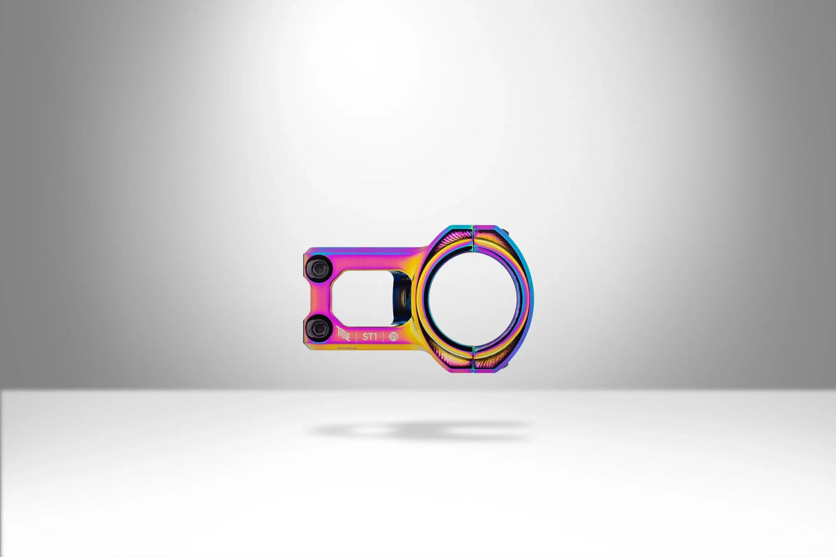 Tee Title 35 X 35 Mm Oil Slick