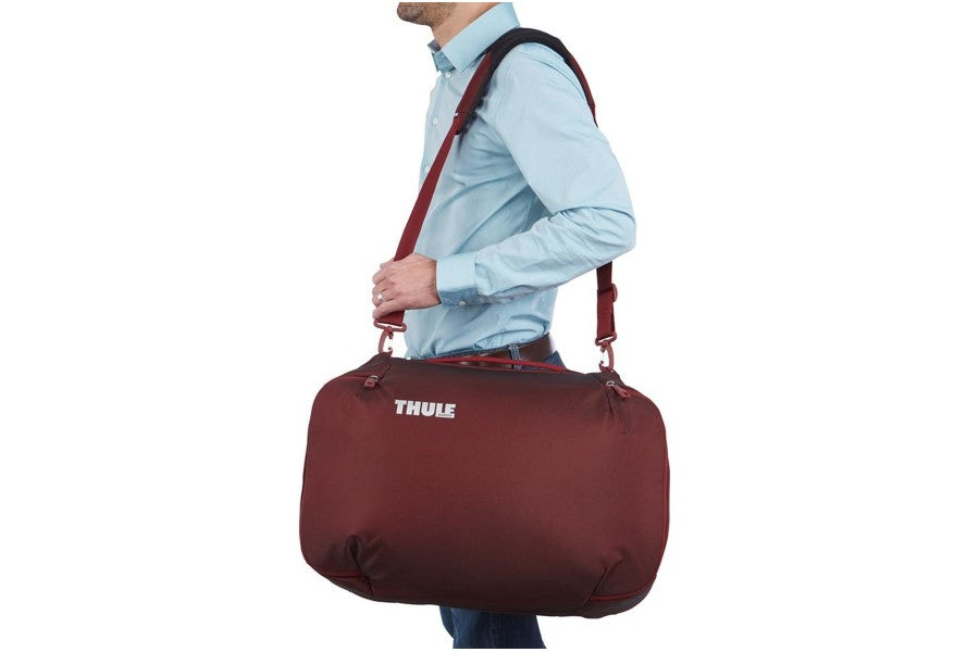 Mochila Thule Sterr Carry-On Emb