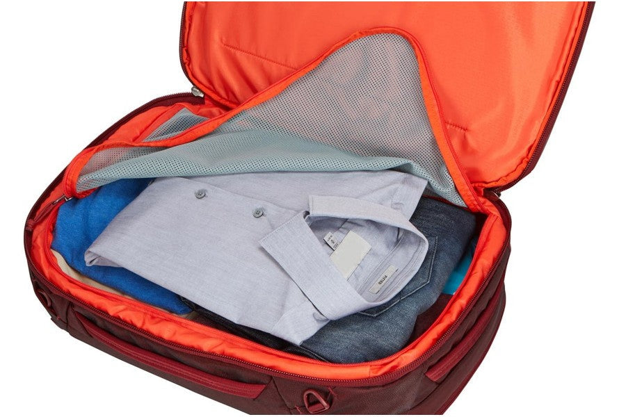 Mochila Thule Sterr Carry-On Emb