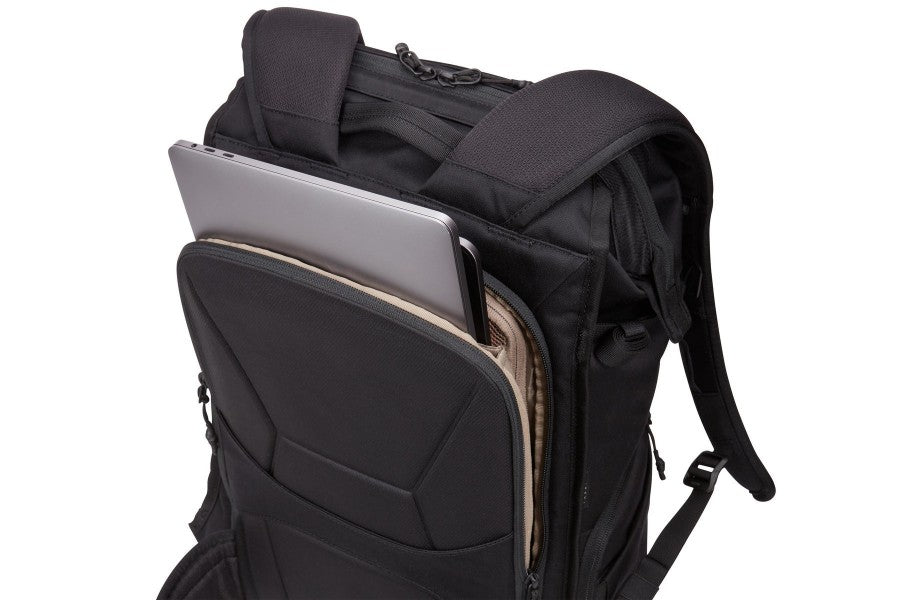 Mochila Thule Covert Dslr Backpack 24L | Black