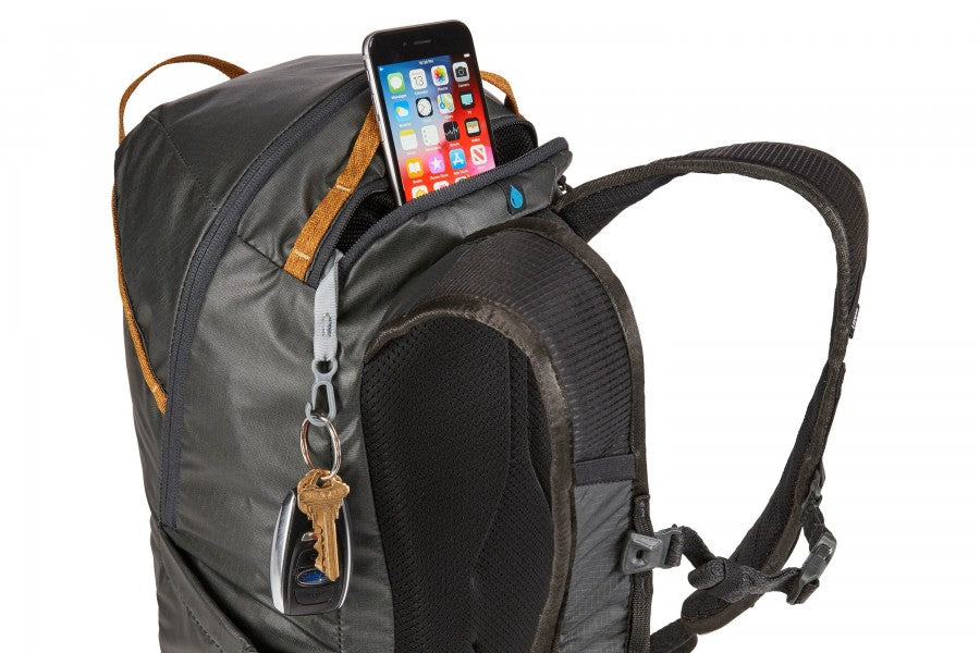 Mochila Thule Stir 18L Obsidian