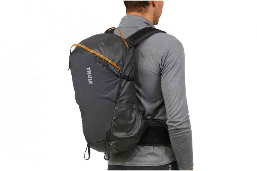 Mochila Thule Stir 25L Gris Obsidian