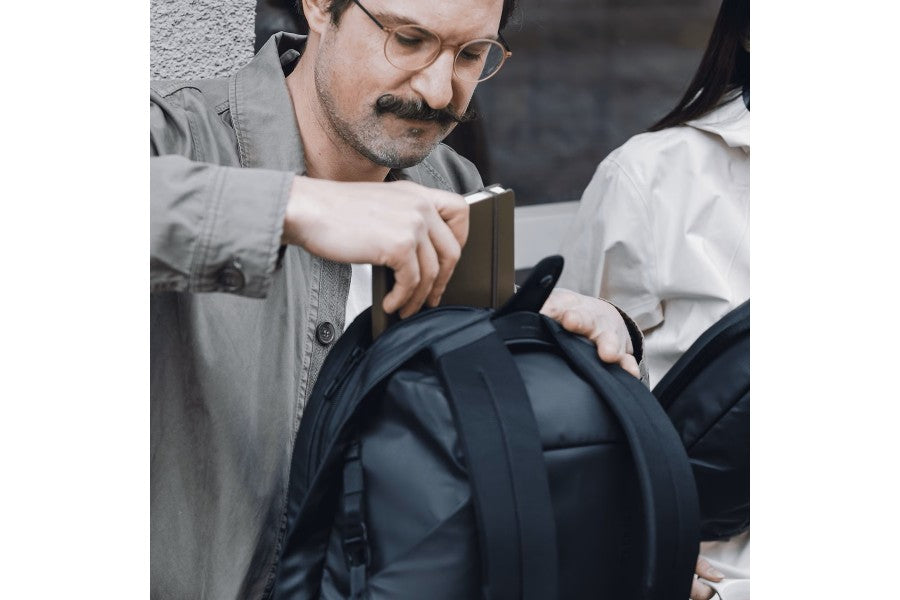 Mochila Thule Tact 21L Negra