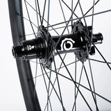 Maza Trasera Industry Nine Hydra2 32H 12X148 Black