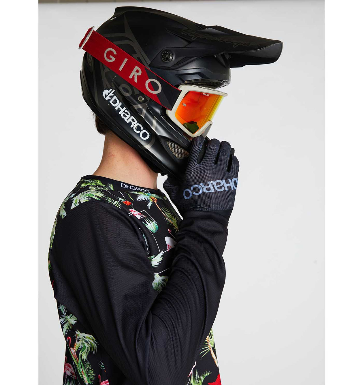 Guante Dharco Stealth