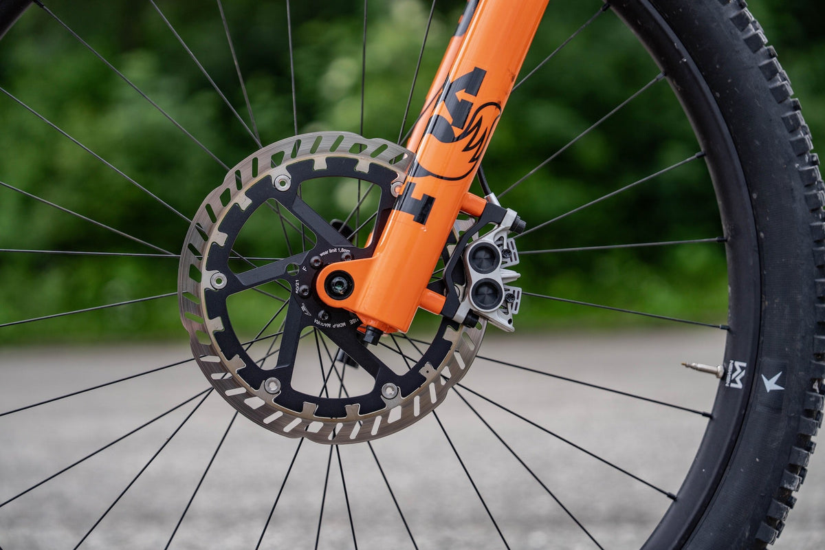 Set De Frenos: New Magura Race Pro (Delantero + Trasero)