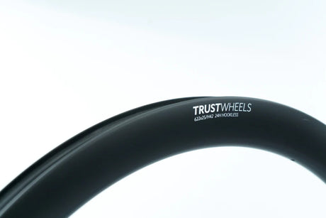 Llanta Trust Wheels M4231Hl 700C 24H