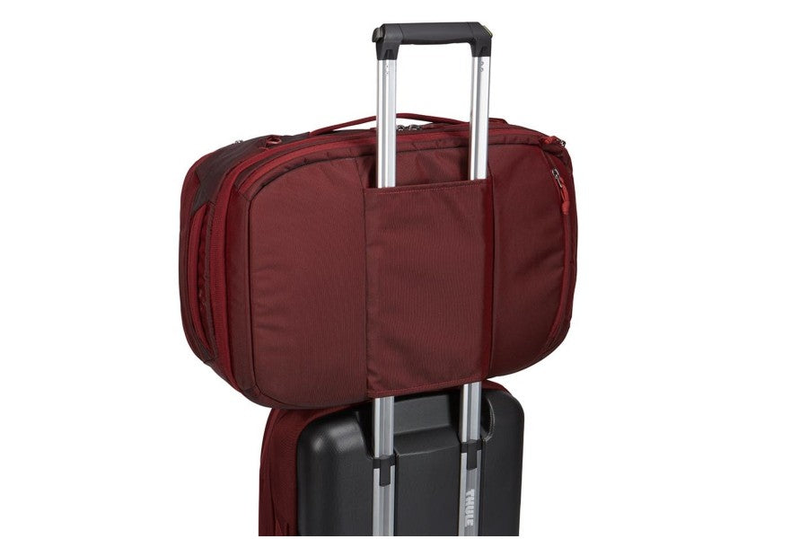Mochila Thule Sterr Carry-On Emb